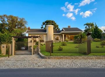 Casa de 3 quartos, Colombo · Casa sobrado chacara alto padrão 5min Curitiba 3200m2 permuta menor valor