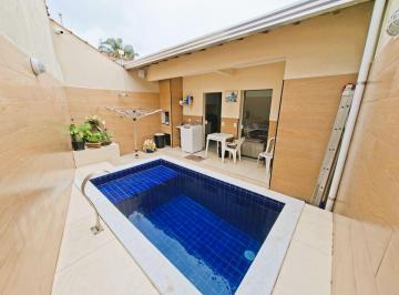 Casa de 3 quartos, Mongaguá · Casa Mobiliada 3 Dorms com Piscina em Local Nobre - Mongaguá | R$ 449 mil