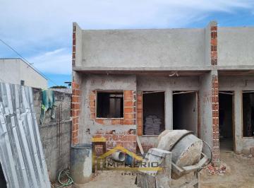Foto 01 · Casa à venda em Curitiba-PR, 2 quartos, 1 sala, 1 banheiro, 1 vaga de garagem na Cidade Industrial -