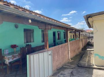 98354_30-1_102552.jpg · CASA COM 3 MORADIAS