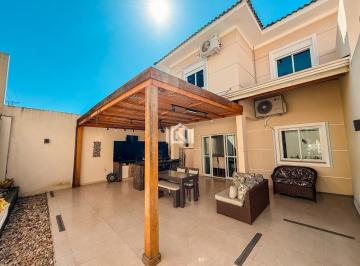 casa a venda no condominio mirante jardim da gloria - quintal com area gourmet · Casa à venda - na Granja Viana