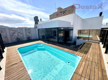 Apartamento · 142m² · 2 Quartos · 2 Vagas · Cobertura em Palmas - Governador Celso Ramos, SC