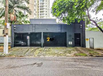 Comercial · 550m² · 4 Vagas · Ponto Comercial de Alto Padrão para Locação na Vila Andrade, São Paulo-SP: 4 Banheiros, 4 Vagas de G