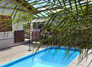Photo 1 · casa 2 quarto, piscina, 2 vagas com vista panorâramica, vista linda para o moro