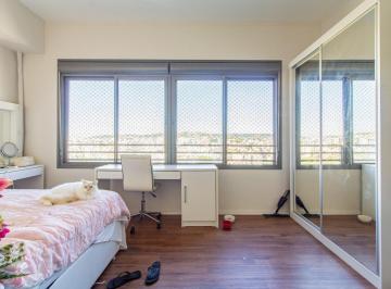 Apartamento · 28m² · 1 Quarto · 1 Vaga · Apartamento Studio de 27m2 no bairro Cidade Baixa, em Porto Alegre/RS, com vista para o parque Reden