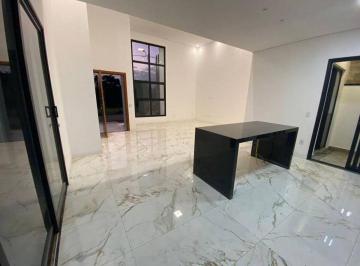 Casa de 3 quartos, Taboão da Serra · Casa com 300 m² e 3 quartos à venda em Jardim Salete