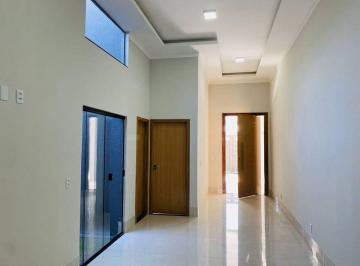 Casa de 3 quartos, Jandira · Casa com 250 m² e 3 quartos à venda em Jardim Cristino bem localizado