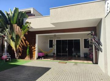 Casa · 275m² · 3 Quartos · 6 Vagas · Oportunidade - Casa térrea - Bosque dos Eucaliptos - 3 dormitórios - 190m².