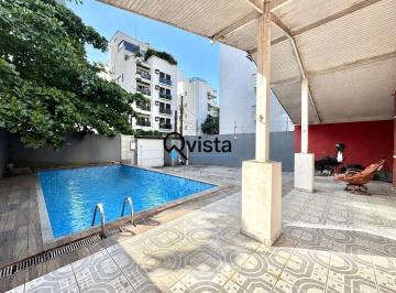 Casa · 200m² · 6 Quartos · 5 Vagas · Casa de praia Guarujá 7 Dormitórios, Churrasqueira e piscina | QVista Intelig...
