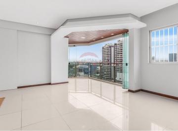 Apartamento · 140m² · 3 Quartos · 2 Vagas · Seu Novo Lar Está Aqui: Apartamento de 140m² com 2 Vagas de Garagem no Caminho das Árvores