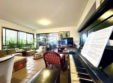 Apartamento · 225m² · 4 Quartos · 3 Vagas · Apartamento de Luxo em Jaqueira - 4 Suítes e Varanda