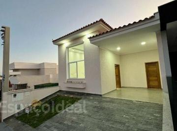 Casa · 121m² · 3 Quartos · 1 Vaga · Casa Térrea no Condomínio Villagio Wanel  Conforto e Qualidade de Vida na Zona Oeste de Sorocaba!