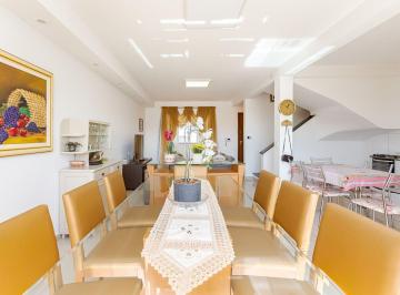48270cfefda1ad204a96f7ff9432180ce96e07ef · Sobrado com 153m² à venda no Abranches – 3 quartos, suíte, garagem coberta e quintal com churrasquei