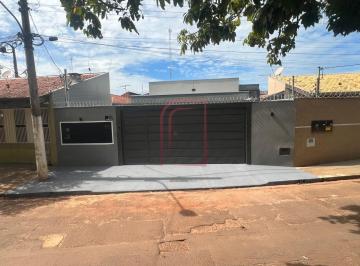 Casa · 100m² · 3 Quartos · 4 Vagas · Casa à venda no bairro Universitário - Campo Grande/MS