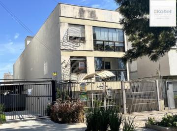 Apartamento · 78m² · 2 Quartos · 2 Vagas · Apartamento de 2 quartos, suíte e 2 vagas de garagem no bairro Petrópolis em POA