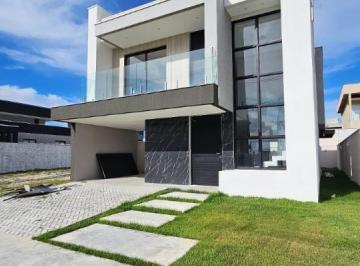 Casa · 243m² · 4 Quartos · 2 Vagas · Casa Padrão em CAMAÇARI
