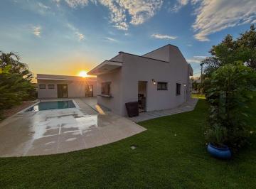 7a47f69aa60a0f56d6b05719f2f31ca2544f4e5a · Casa com 3 dormitórios à venda, 274 m² por R$ 2.680.000 - Condomínio Terras de Santa Teresa - Vinhed
