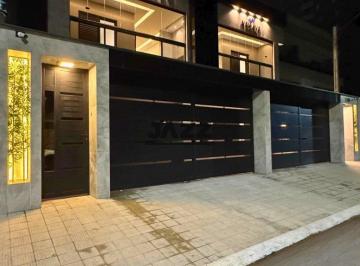 Casa · 57m² · 2 Quartos · 1 Vaga · Casa térrea com quintal privativo e churrasqueira no Caiçara com 2 dormitórios