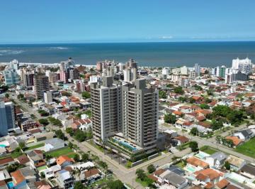 5e483f41a13e8c166482ddd1d8875eec723780eb · Apartamento com 2 dormitórios à venda por R$ 741.569 - Centro - Guaratuba/PR