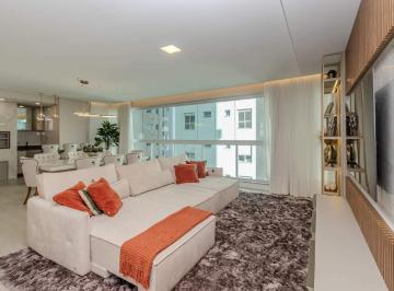 Apartamento · 154m² · 3 Quartos · 4 Vagas · Apartamento à venda no Centro em Balneário Camboriú.