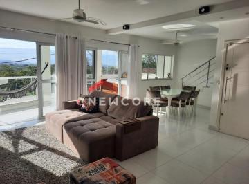 Casa · 305m² · 3 Quartos · Sobrado em Rua Dona Zília - Centro - Tremembé/SP