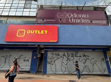 Comercial de 6 quartos, Taguatinga · Espaço ideal para escolas, cursos, telemarketing, clínicas, consultórios, Metro na porta.