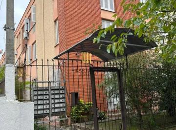 Apartamento · 60m² · 2 Quartos · Apto 02 dorm, 60 m2, térreo, no Bairro São João, próximo a Assis Brasil