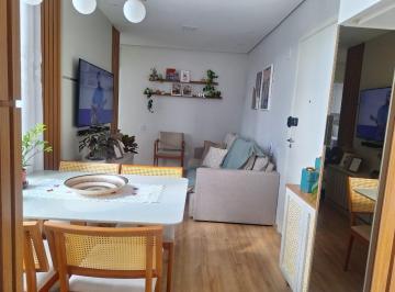 Apartamento de 2 quartos, 1 vaga 
Todo mobiliado com móveis planejados.
No 4 and · Apartamento de 2 quartos