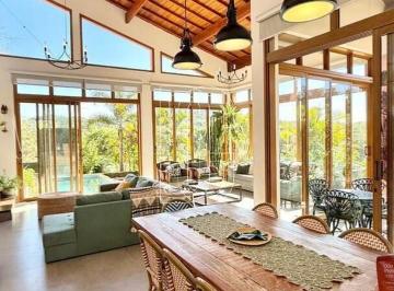 Foto 01 · Casa espetacular com  5 suítes, piscina e um estilo único , Vida Real