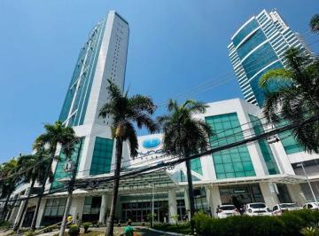 Apartamento de 2 quartos, Salvador · Apartamento a venda no Mundo Plaza com 2 suites e nascente no Caminho das Árvores