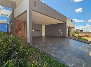 Casa de 3 quartos, Águas Claras · CASA TERREA, CONDOMÍNIO, ESPAÇO GOURMET, PISCINA AQUECIDA, SAUNA, ARMÁRIOS, ANALISA PROPOSTA