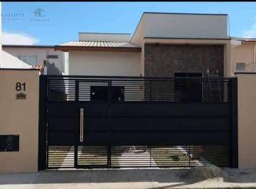 Casa · 95m² · 3 Quartos · 1 Vaga · Casa nova com acabamento de alto padrão!