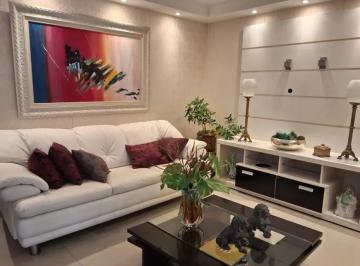 Casa de 3 quartos, Curitiba · Casa com 3 quartos e 130 m² à venda em Bigorrilho Curitiba