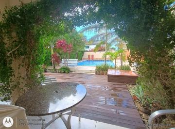 Casa de 5 quartos, Camaçari · Linda casa duplex a venda, com 325 m², 5 suítes, piscina e espaço gourmet, Catu de Abrantes.