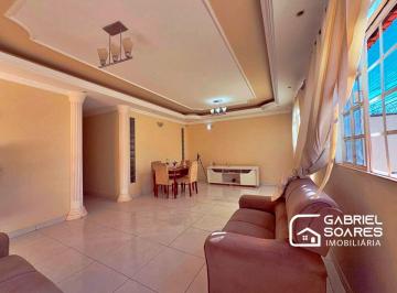 Casa de 3 quartos, Águas Claras · Casa com 3 Quartos na QS 7 | Areal