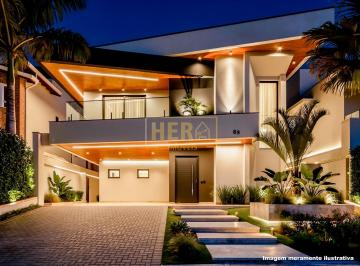 Casa · 295m² · 5 Quartos · 4 Vagas · Casa com 5 Suítes e Piscina no Residencial Ibi Aram 1