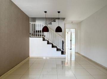 Casa · 75m² · 2 Quartos · 2 Vagas · Casa à venda em Cotia, Jardim Petrópolis, com 2 quartos, com 75 m²