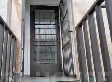Foto 01 · Casa para locação no Ipiranga, São Paulo-SP: 3 quartos, 2 banheiros, 200m² de área. Venha conferir!