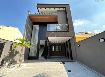 Casa · 192m² · 3 Quartos · 2 Vagas · CASA DUPLEX ALTO PADRÃO – FLORESTA PARK (1° LOCAÇÃO)
