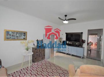 Casa · 244m² · 2 Quartos · 3 Vagas · CASA Á VENDA