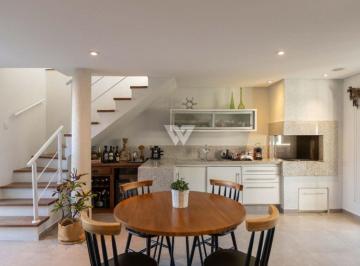 Casa de 3 quartos, Curitiba · CASA SEMI-MOBILIADA EM CONDOMÍNIO 3 SUÍTES 2 VAGAS - 220m² - SANTA FELICIDADE