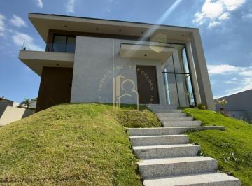 Casa · 324m² · 3 Quartos · 4 Vagas · Casa Campo da Cachoeira - Poços de Caldas