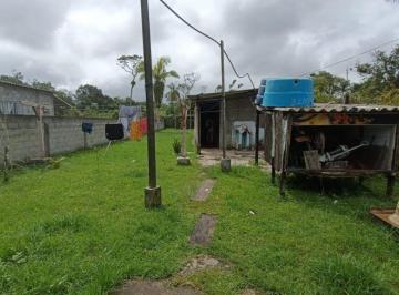 Rural de 3 quartos, Itanhaém · Chácara com 3 quartos e espaço para piscina em Itanhaém.