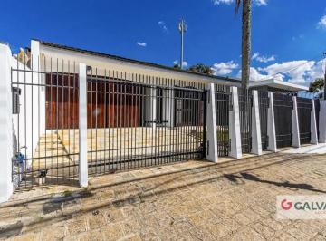 4403644_0.jpg · Excelente casa térrea no São Lourenço, com piscina.