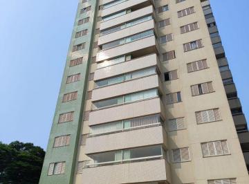 Apartamento · 160m² · 3 Quartos · 2 Vagas · LOCAÇÃO | Apartamento, com 3 dormitórios em Vila Cleópatra, Maringá