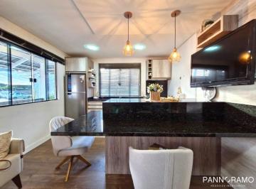 Casa · 200m² · 3 Quartos · 4 Vagas · Casa com 3 dormitórios à venda, 200 m² por R$ 950.000,00 - Velha - Blumenau/SC