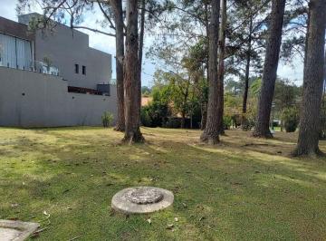 Terreno , Barueri · Terreno DE CONDOMINIO FECHADO COM 427 m² - ACEITA PERMUTA - à venda em Residencial Morada dos Lagos.