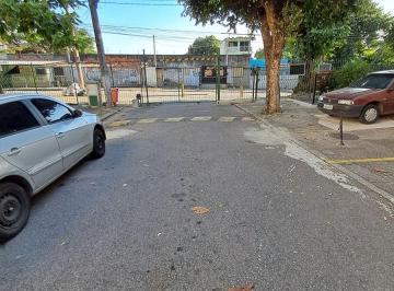 Este apartamento à venda em Vigário Geral oferece 52 m² de área construída e 54  · Vigário Geral - Condomínio da Engefusa, Apto 4º Andar, 2 Qtos, Próximo a ACP e Comércio da Pça 2.