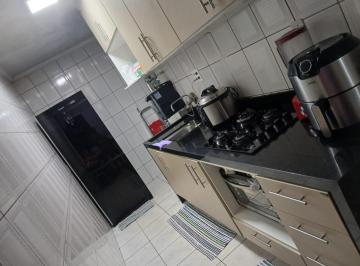 Apartamento de 2 quartos, São Paulo · Apartamento Cingapura - 2 quartos - 1 banheiro - 1 garagem