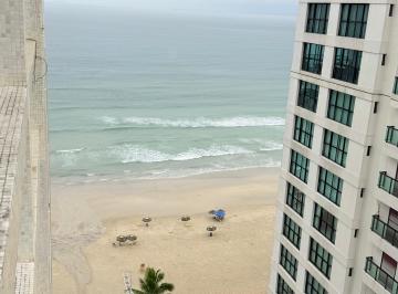Apartamento de 3 quartos, Guarujá · Oportunidade Pitangueiras Beira Mar